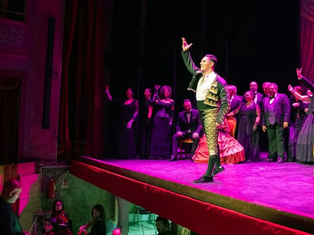 Sold out La Traviata garibaldi Modica